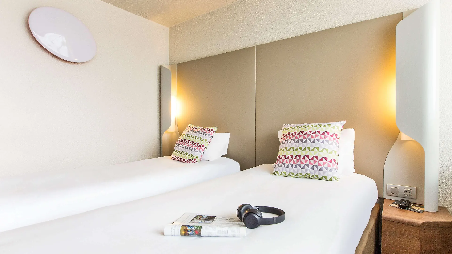 Kyriad Villeneuve Saint Georges - Hotel Renove Villeneuve-Saint-Georges