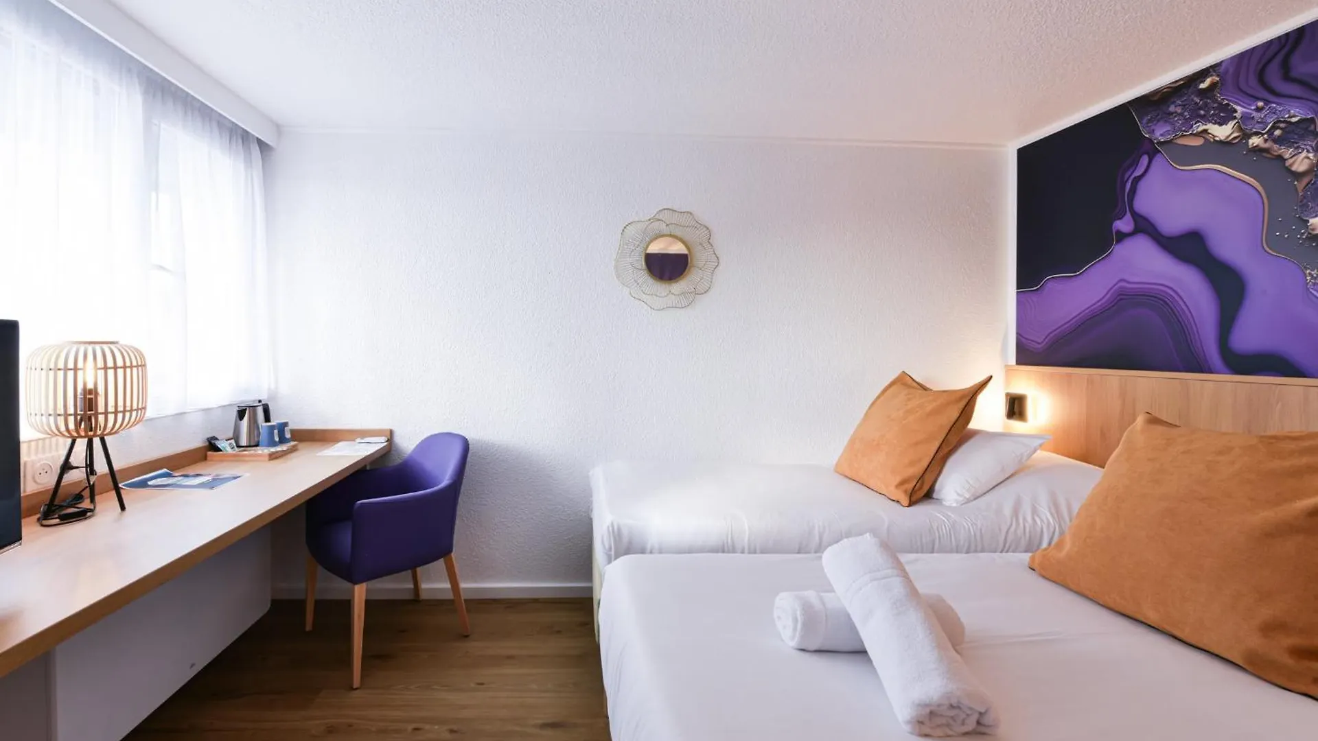Kyriad Villeneuve Saint Georges - Hotel Renove Villeneuve-Saint-Georges